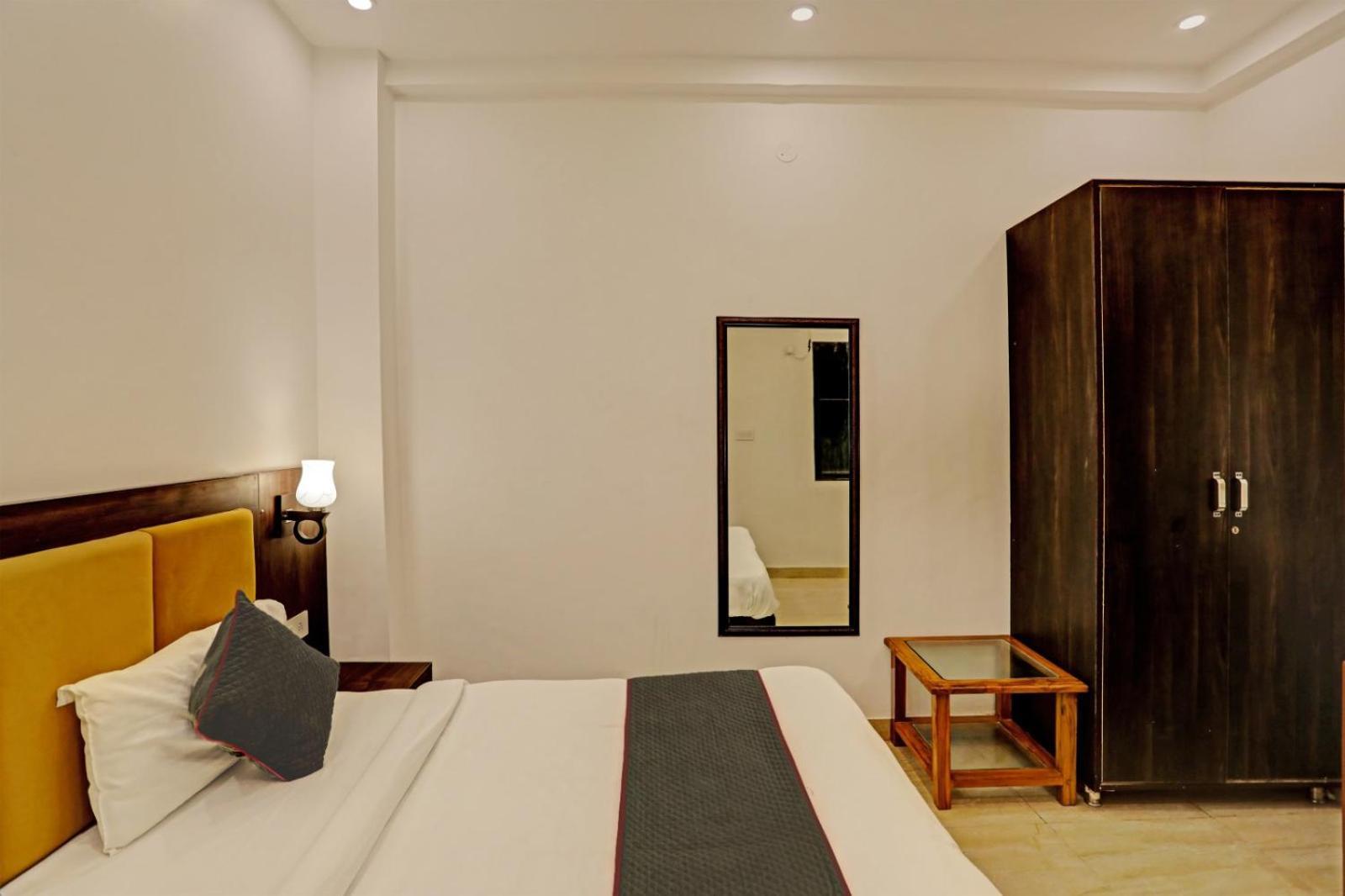 Hotel Golden Prime King New Delhi Luaran gambar