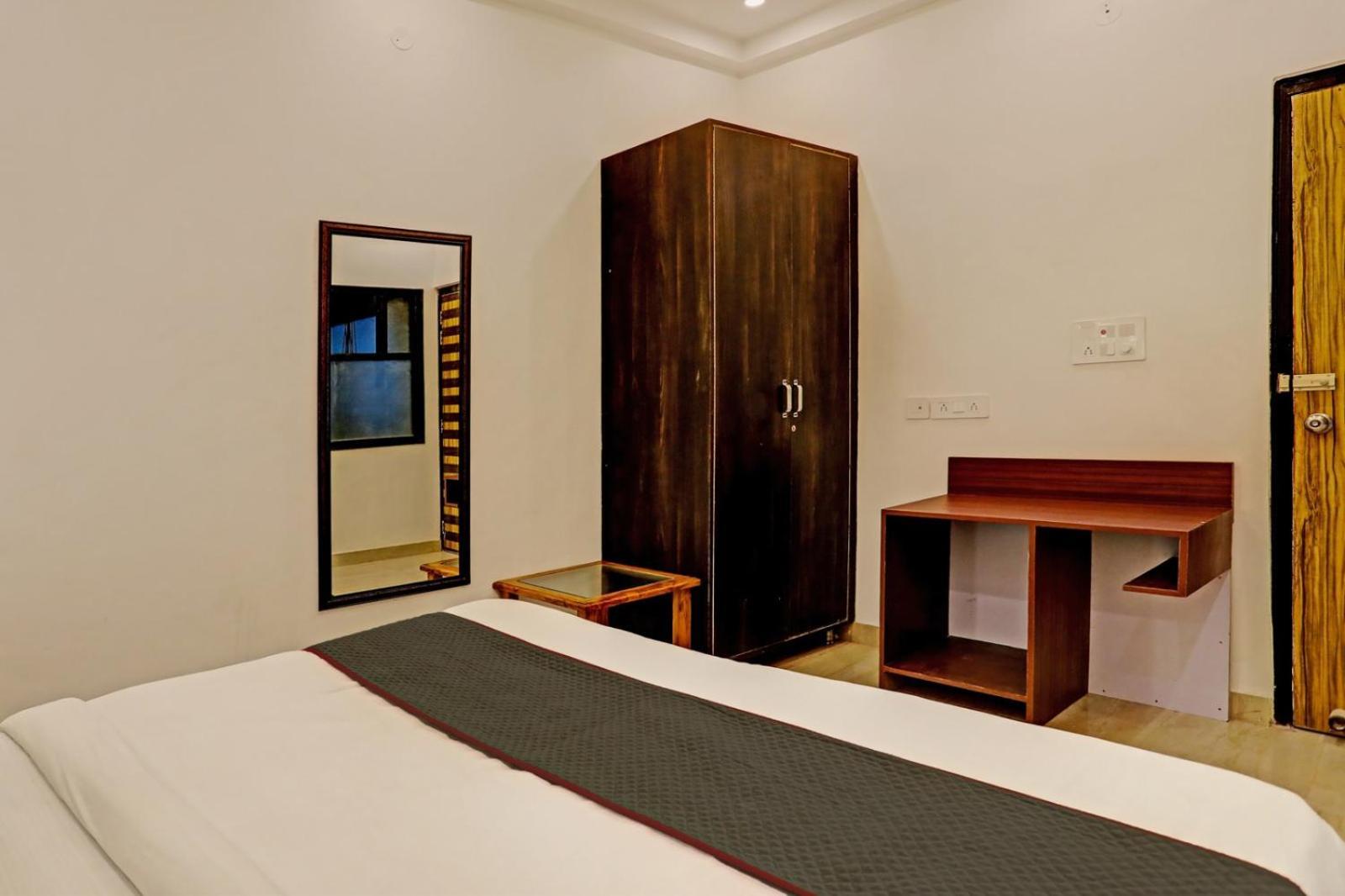 Hotel Golden Prime King New Delhi Luaran gambar